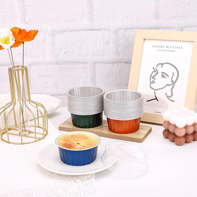 EUSOAR Disposable Ramekins with Lids, 5oz 100pcs Muffin Liners Cups with Lids, Creme Brulee Foil