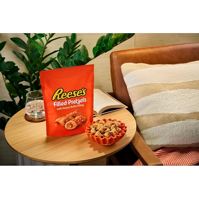 Reese's Filled Pretzels, Peanut Butter Pretzel Nuggets, Crunchy, Ready to Eat, Sweet and Salty