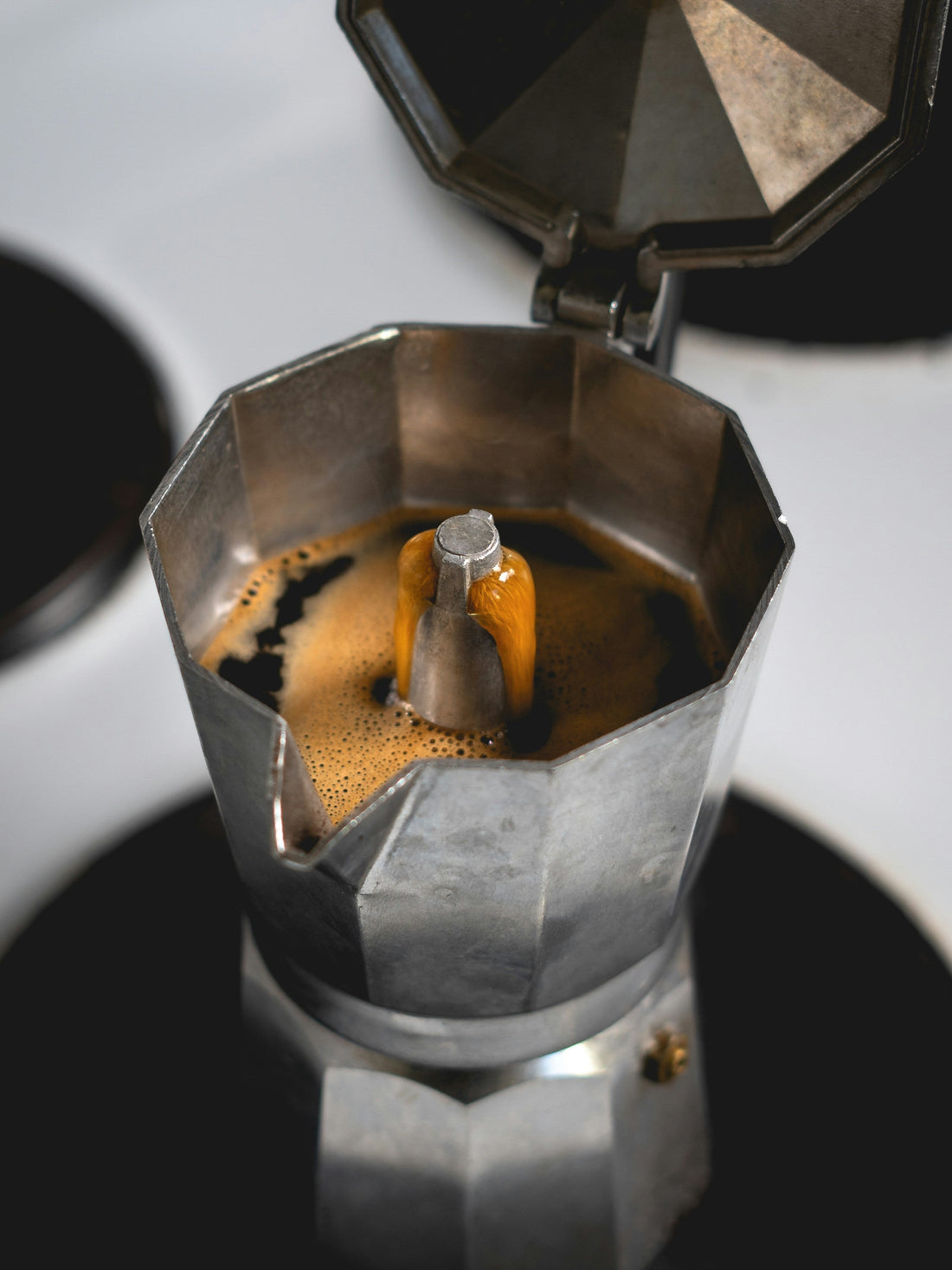 The Best Coffee Cups for Enhancing Flavor