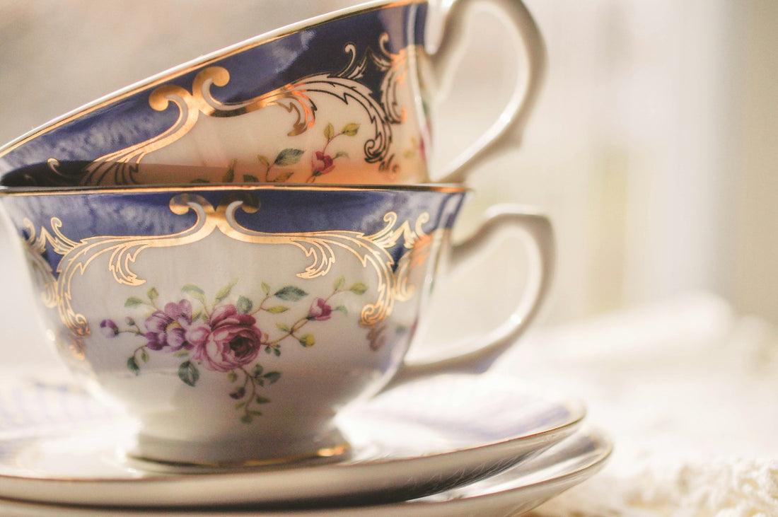 White Tea vs Green Tea: Two Gentle Cups Compared