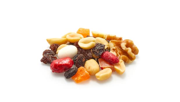 Yupik Camp Mix, 2.2 lb (35.2 oz), A Blend of Raisins, Papaya, Almonds, Walnuts & Yogurt Peanuts