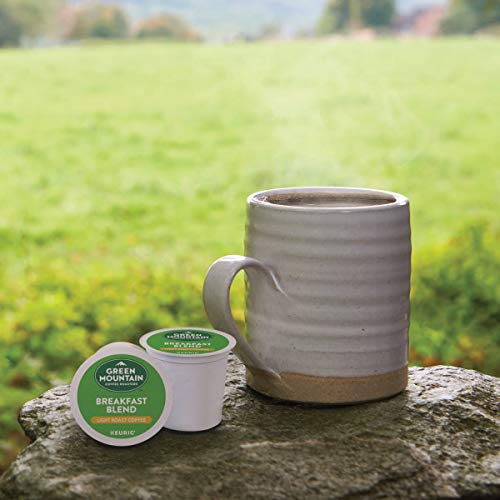 Green Mountain Coffee Roasters Breakfast Blend Keurig Single-Serve K-Cup Pods, Light Roast Coffee
