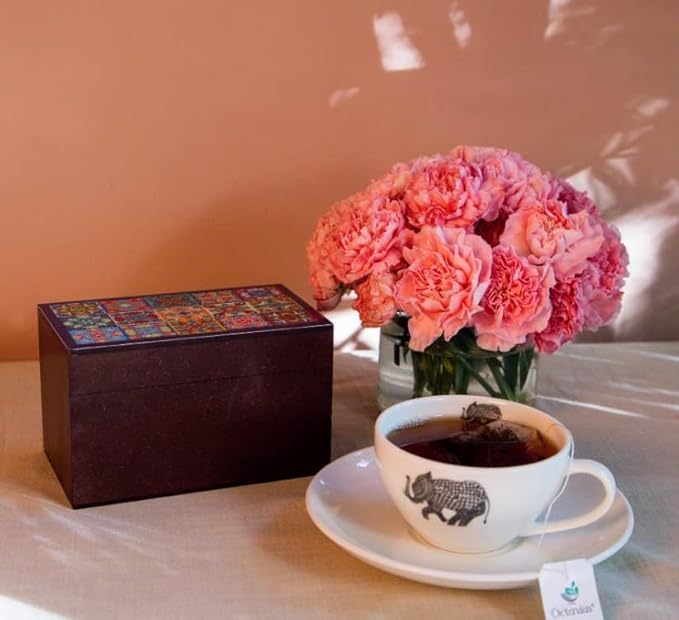 Octavius | Tile Motif Wooden Caddy Tea Sampler Pack | Assortment of 3 Black & 3 Green Teas | 30