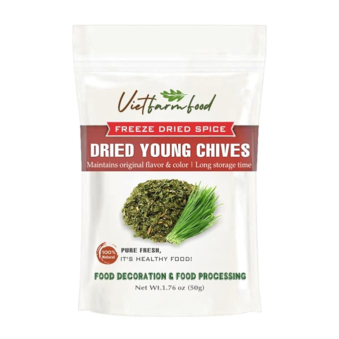 DRIED YOUNG CHIVES 1.76 Oz (50g) VIETFARMFOOD: Pure, natural freeze-dried spice made from real
