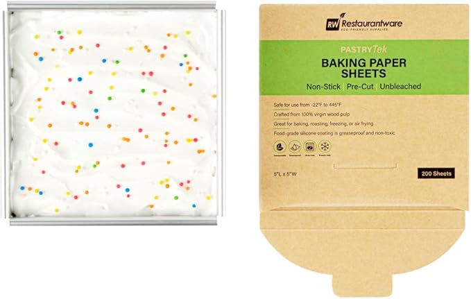 Restaurantware Pastry Tek 5 x 5 Inch Parchment Paper Sheets 1000 Greaseproof Baking Sheets For Oven - Pre-cut Double-Sided Silicone Coating Unbleached Paper Nonstick Baking Sheets Reusable