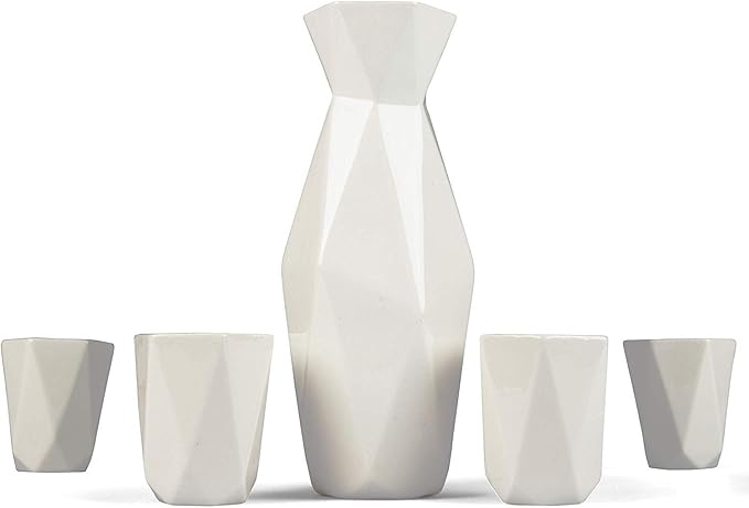 D'Eco 5 Piece Traditional Porcelain Japanese Sake Set, White - 1 Tokkuri Bottle (18 oz) and 4 Ochko