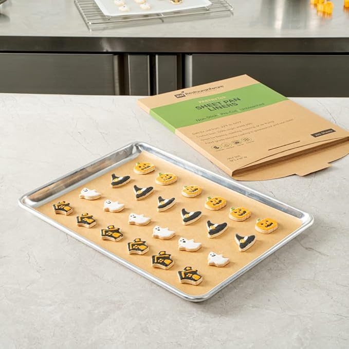 Restaurantware Pastry Tek 12 x 16 Inch Parchment Paper Sheets 1000 Greaseproof Baking Sheets For Oven - Pre-Cut Double-Sided Silicone Coating Unbleached Paper Nonstick Baking Sheets Half-Size