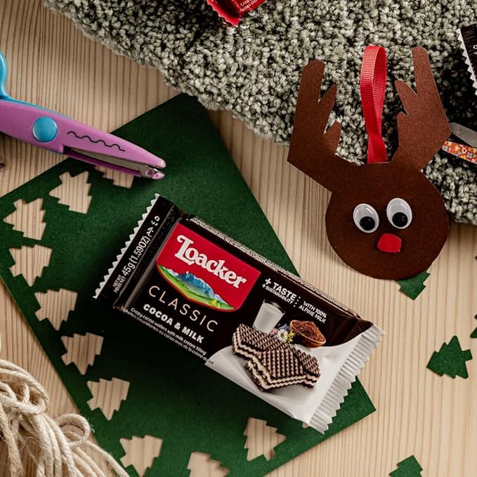 Loacker Classic Cocoa & Milk Wafers - Premium Crispy Cocoa Wafer Cookies with Milk Cream Filling