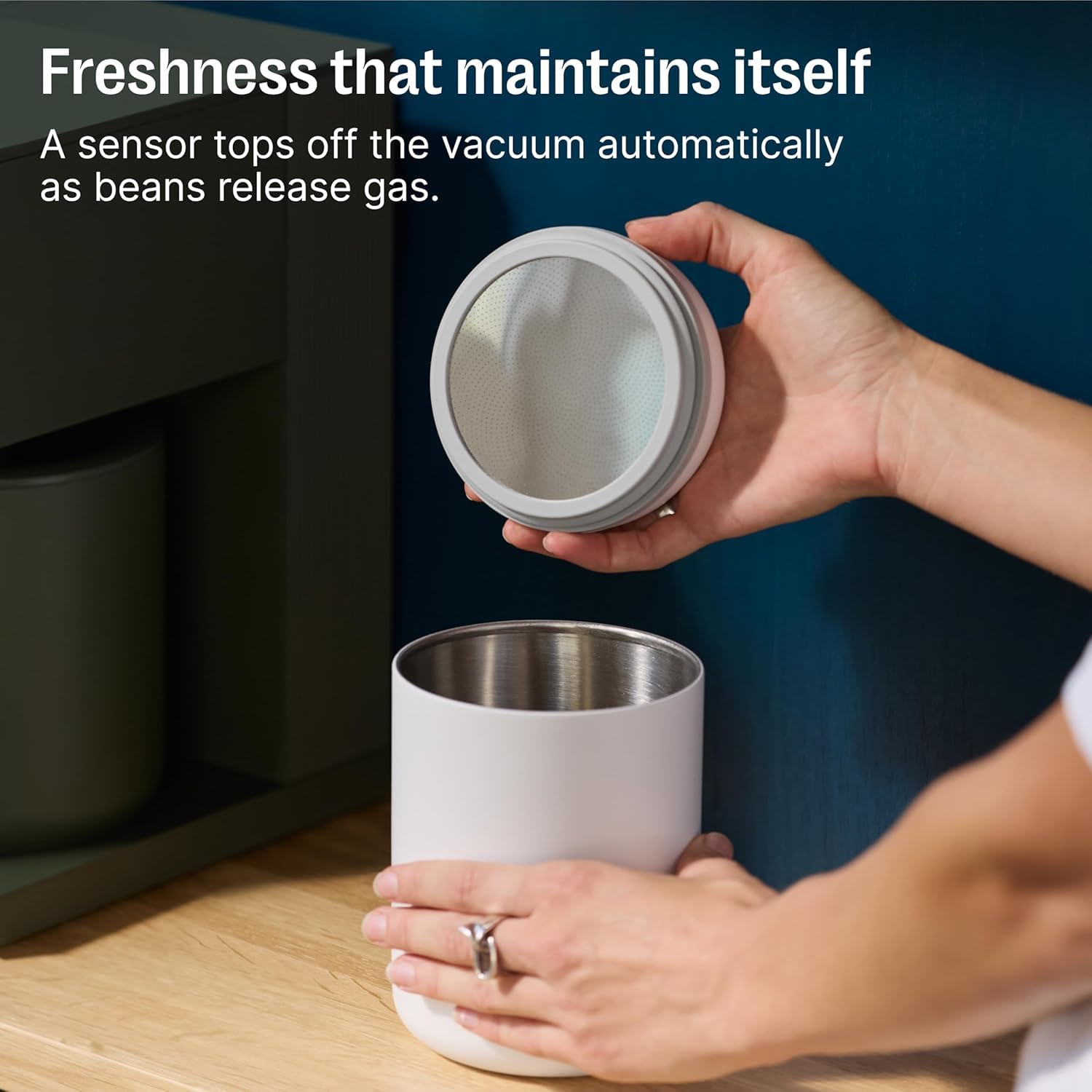 Fellow Atmos Electric Vacuum Coffee Canister 0.7L - Auto-Seal Steel