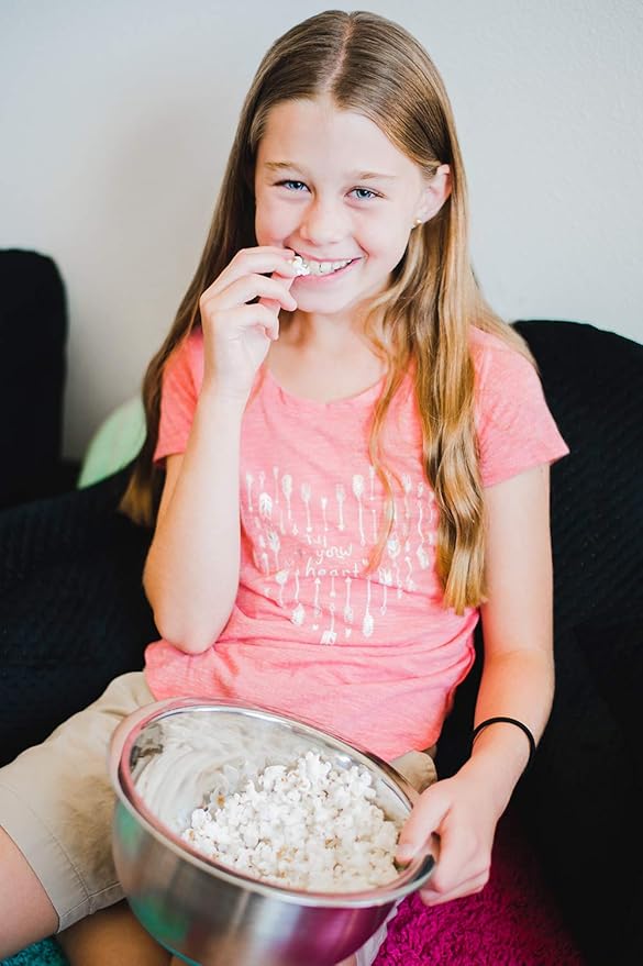 Amish Country Popcorn | 24 (4oz Bags) Baby Yellow Popcorn | Old Fashioned, Non-GMO and Gluten Free