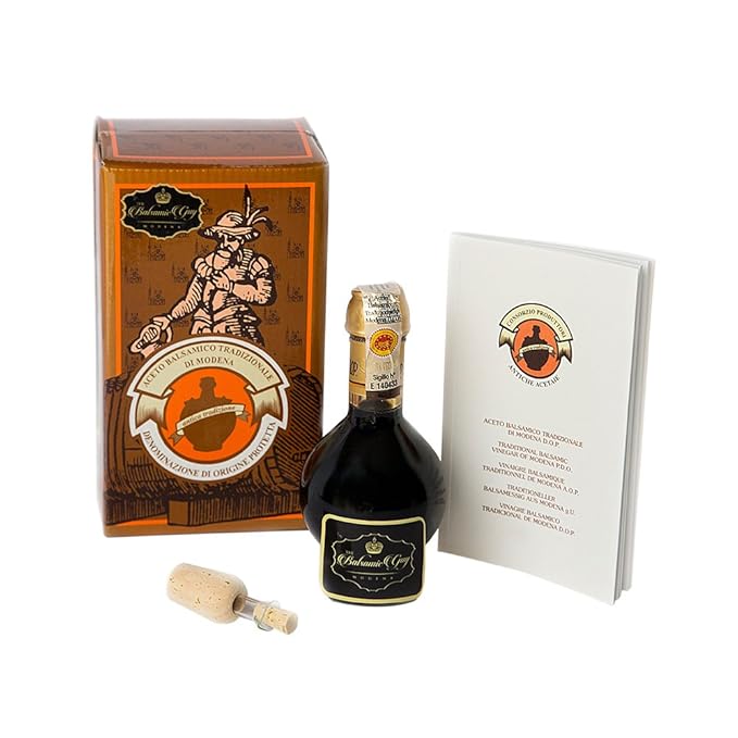Balsamic Vinegar of Modena Traditional 25 year old DOP certified. Aceto Balsamico Tradizionale