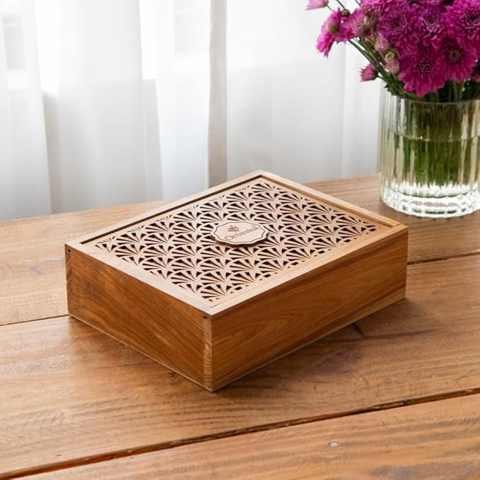 Octavius Tropical Palm Cutwork Wooden Tea Sampler Box | Premium Black & Green Tea Gift Set | 6