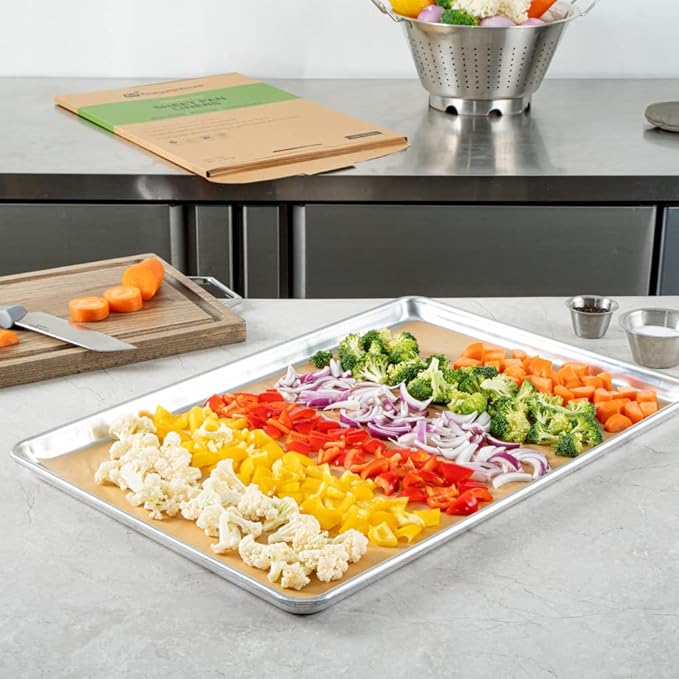 Restaurantware Pastry Tek 16 x 24 Inch Parchment Paper Sheets 200 Greaseproof Baking Sheets For