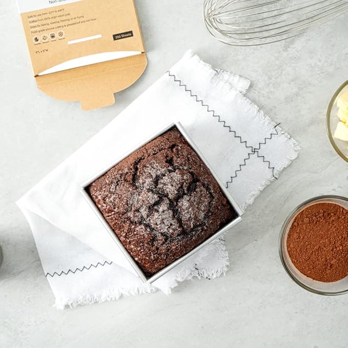 Restaurantware Pastry Tek 5 x 5 Inch Parchment Paper Sheets 200 Greaseproof Baking Sheets For Oven