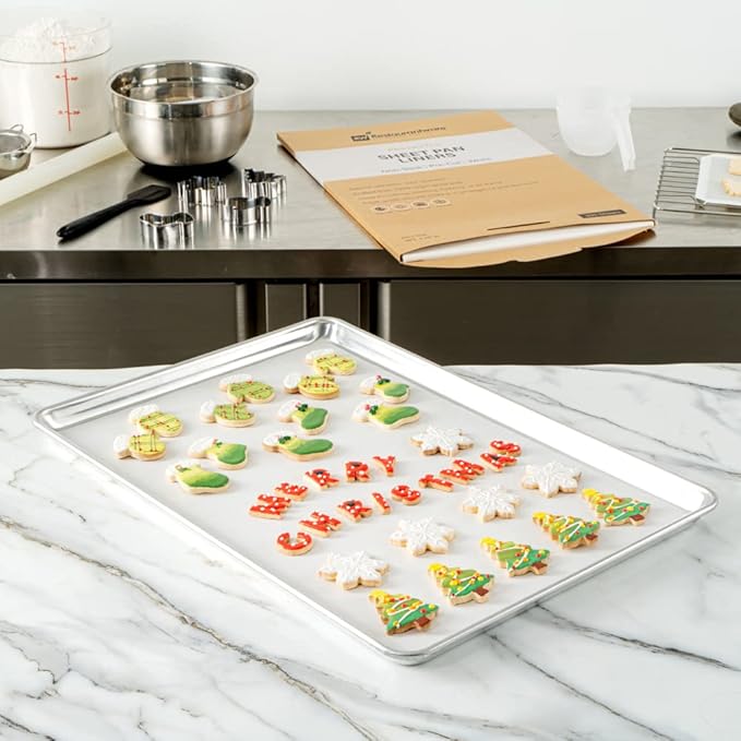 Restaurantware Pastry Tek 16 x 24 Inch Parchment Paper Sheets 1000 Greaseproof Baking Sheets For
