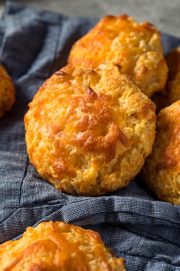 A Blend Above Cheesy Garlic Biscuit Mix - Easy to Bake, Makes 10 Biscuits, Breakfast Biscuits