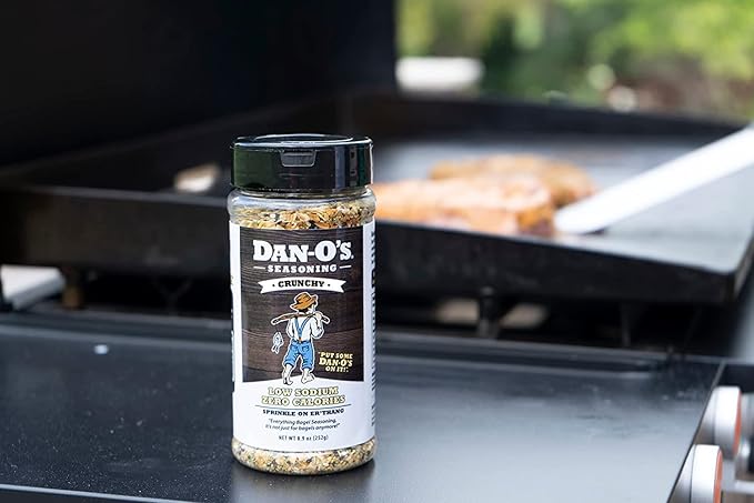 Dan-O's Crunchy Seasoning, 8.9 oz Bottle, Everything Seasoning for Fish, Eggs, Salads, Veggies and