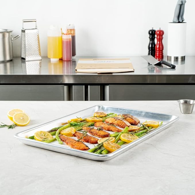 Restaurantware Pastry Tek 12 x 16 Inch Parchment Paper Sheets 200 Greaseproof Baking Sheets For