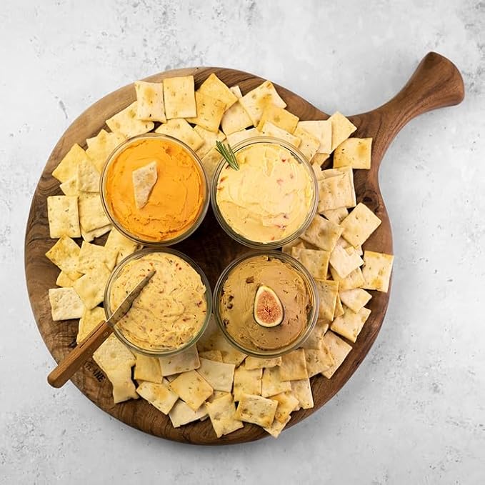 Di Bruno Bros Gourmet Cheese Spread & Crostini Sampler Gift Box: A Premium Mix of Italian Cheese