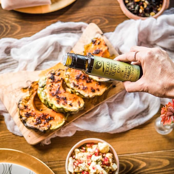 Texas Hill Country Olive Co Garlic Infused Olive Oil - Cold Pressed Gourmet EVOO Olive Oil - Great