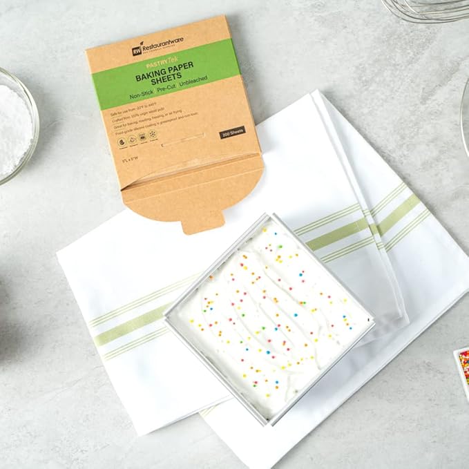 Restaurantware Pastry Tek 5 x 5 Inch Parchment Paper Sheets 1000 Greaseproof Baking Sheets For Oven
