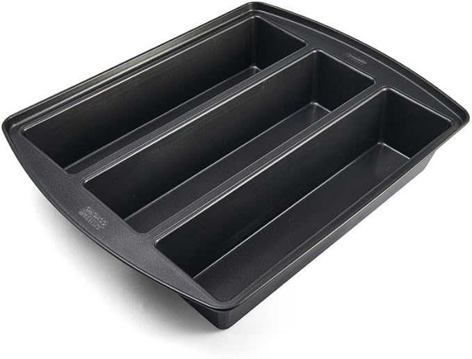 Chicago Metallic Professional Lasagna Trio Pan, Perfect for loaf breads, cakes and more 12.5 by 16