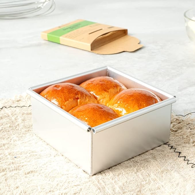 Restaurantware Pastry Tek 4 x 4 Inch Parchment Paper Sheets 200 Greaseproof Baking Sheets For Oven