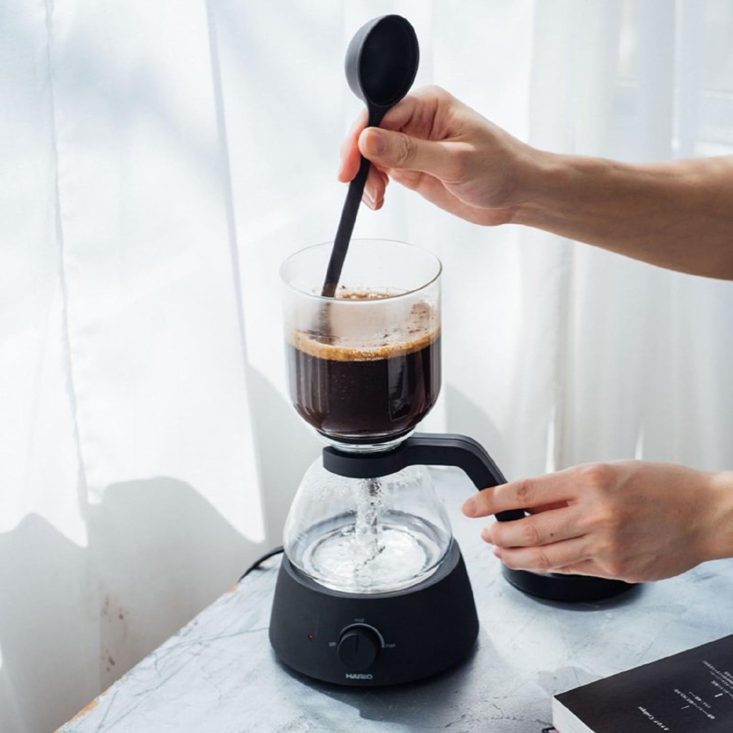 HARIO Electric Coffee Syphon Compact Electric Siphon 360 ml, Practical Capacity, 360 ml, Black