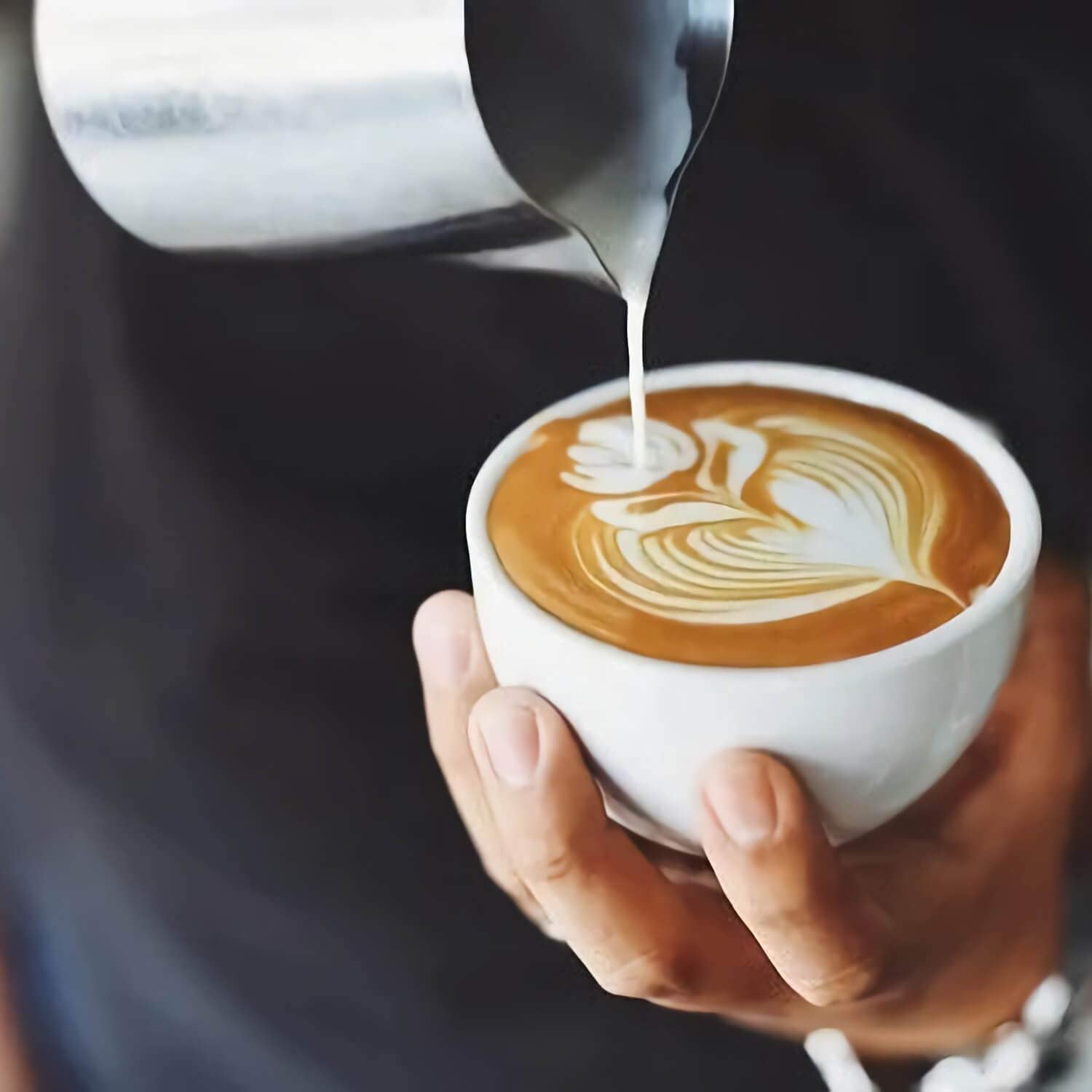 32oz Milk Frothing Pitcher for Coffee Shops, Large Stainless Steel Cup