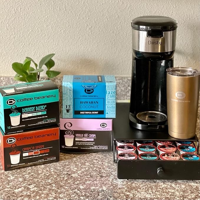 Vanilla Macadamia Nut Coffee Pods by Coffee Beanery | 12ct Medium Roast Arbica Coffee
