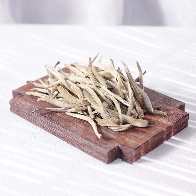 FullChea - White Tea Loose Leaf - Yunnan Silver Needle White Tea - Low Caffeine - Bai Hao Yin Zhen