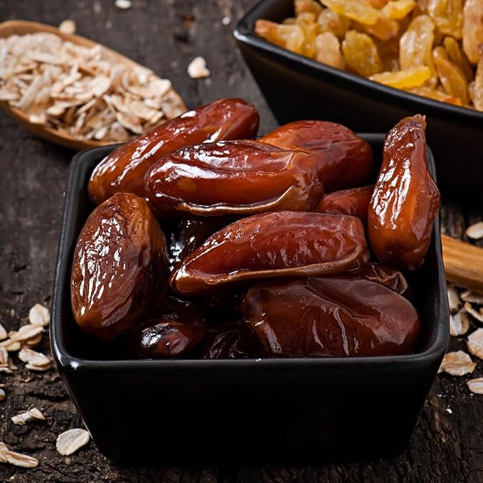 Pitted Dates 5lbs pack of Deglet Noor Dates Pitted, Bulk, Delicious and Nutritious Deglet Date