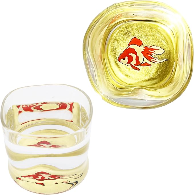 Kasyou Studio Goldfish sake cup (Natural curl shape) Glass (Kanazawa Gold Foil, Gift Box), Made in