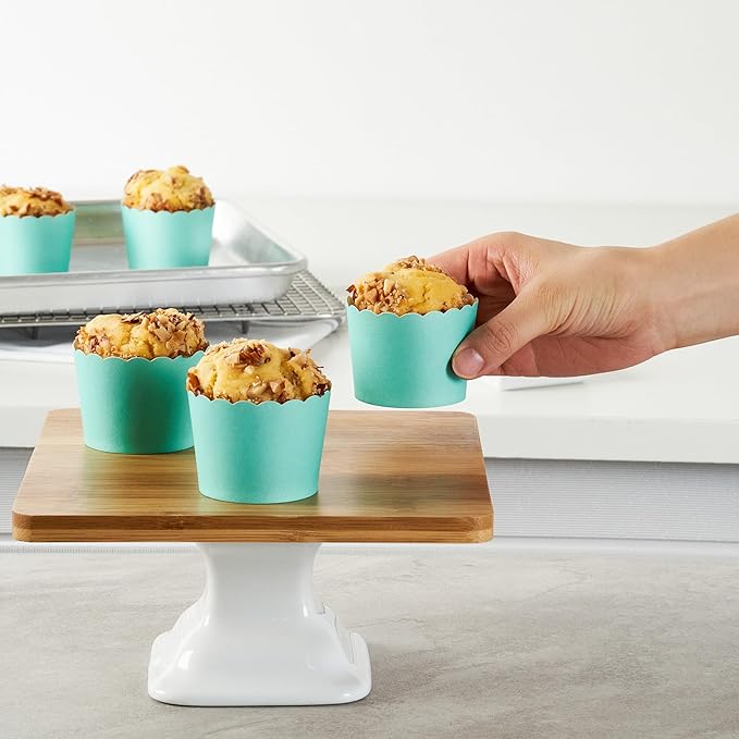 Panificio 3 Ounce Cupcake Wrappers, 200 Scalloped Baking Cups - Oven-Ready, Greaseproof, Turquoise