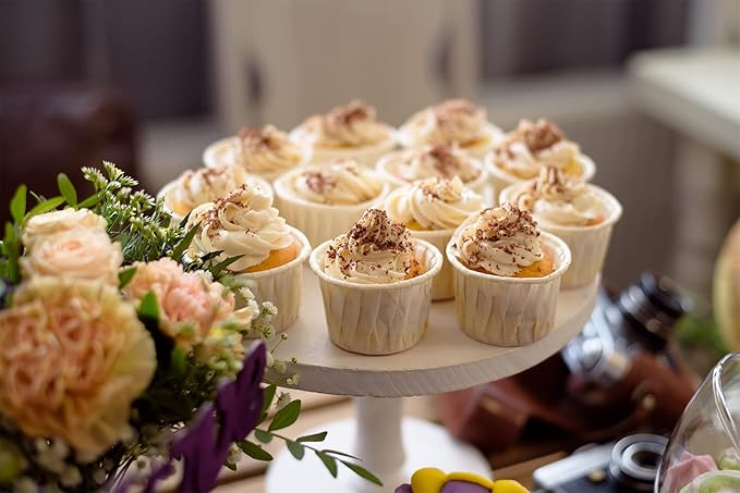 White Cupcake Liners, 100pcs Muffin Baking Cups,Ramekin Holders, Heavy Duty Oil-proof Wrappers for
