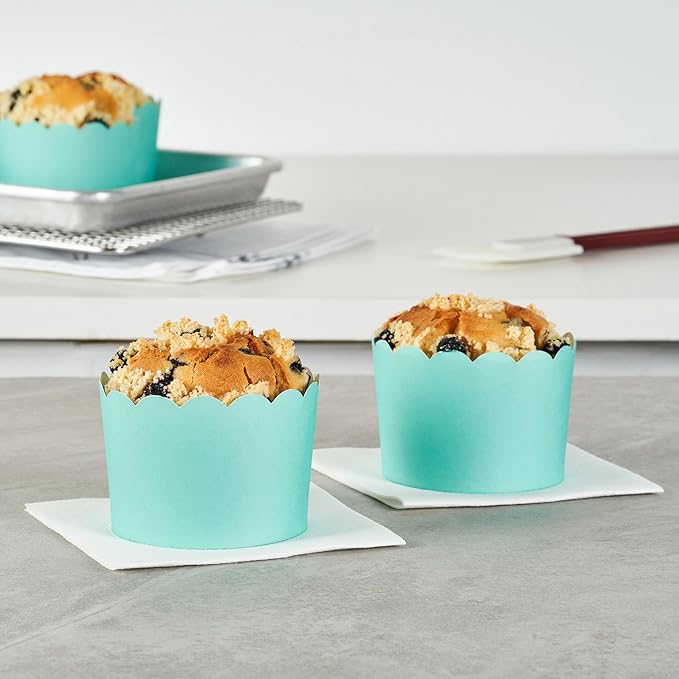 Panificio 10 Ounce Cupcake Wrappers, 200 Scalloped Baking Cups - Oven-Ready, Greaseproof, Turquoise