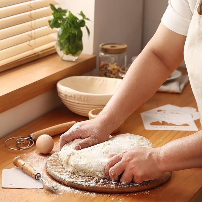Saint Germain Bakery Premium Round Bread Banneton Basket with Liner - Perfect Brotform Proofing