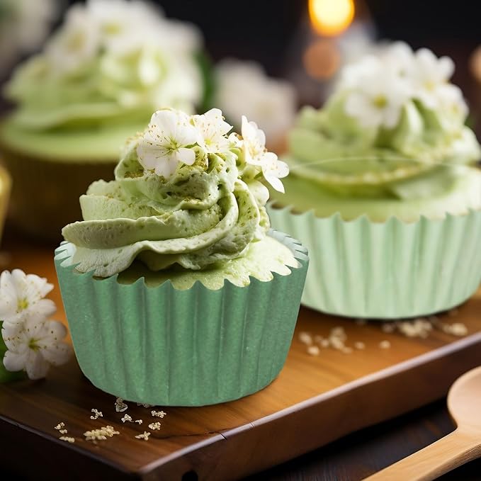 Whaline 600Pcs Mini Sage Green Cupcake Liners Gradient Green Wedding Baking Cups Cupcake Wrappers