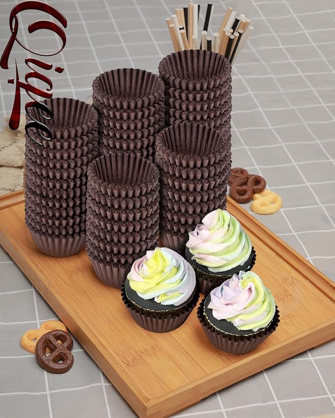 qiqee 600 Count Mini Cupcake Liners Coffee Muffin Liners Food Grade Baking Cups Paper No
