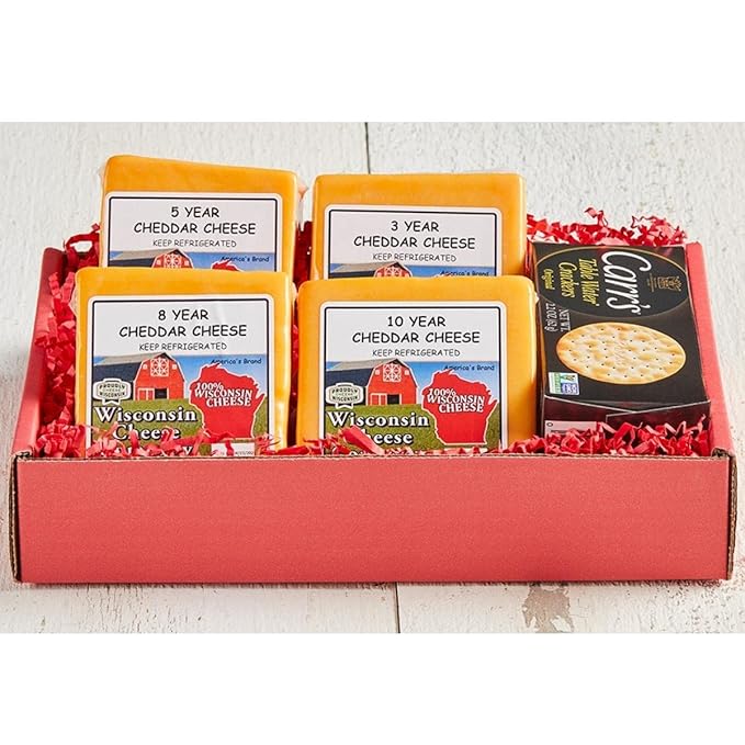 Wisconsin Cheese Company - 100% Wisconsin Aged Cheddar Cheese & Cracker Gift Box - Aged Cheddar (3