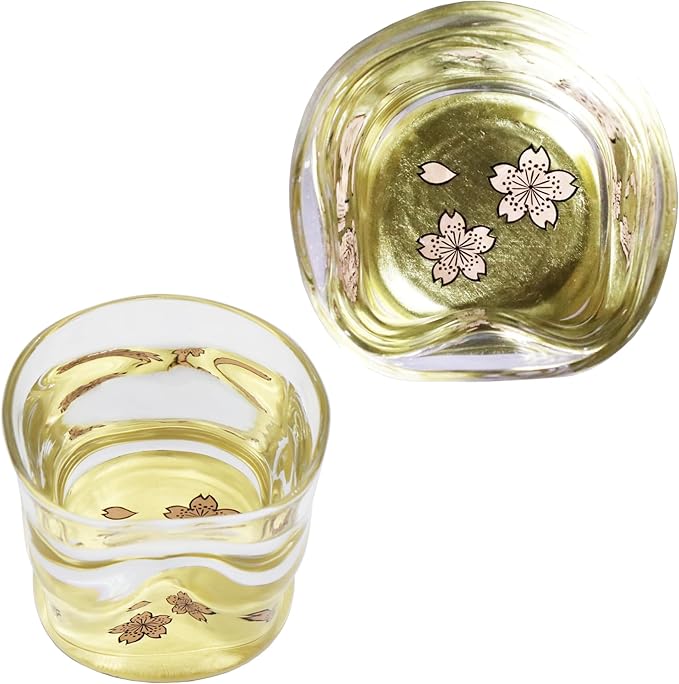 Kasyou Studio Cherry Blossoms sake cup (Natural curl shape) Glass (Kanazawa Gold Foil, Gift Box)