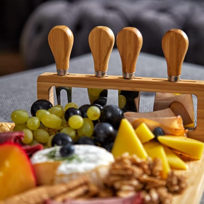 RoyalHouse Personalized Charcuterie Board, Custom Bamboo Engraved Cheese Board, Customized Gifts