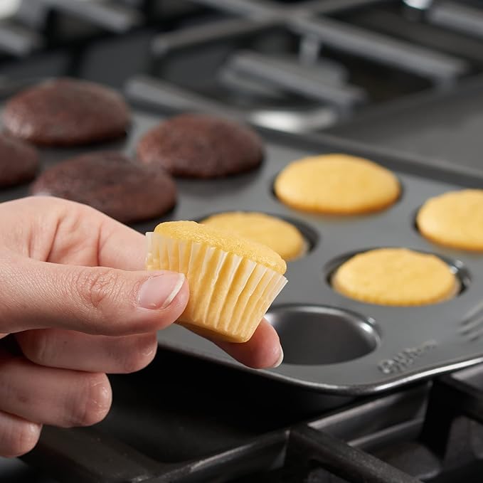 GUSTO [500 Pcs] Mini White Cupcake Liners, Food Grade & Grease-Proof, Baking Cups (Formerly Comfy
