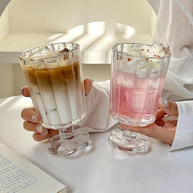 Footed Ice Cream Cups Drinking Glasses Set of 2 (Transparent), Flower Petal Style Glass Goblet