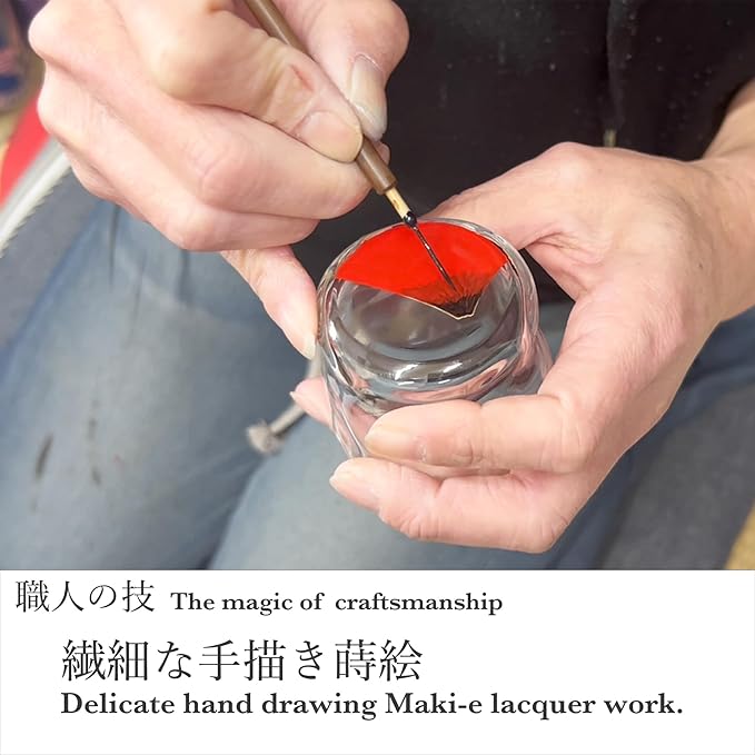 Kasyou Studio Red Fuji sake cup (Natural curl shape) Glass (Kanazawa Gold Foil, Gift Box), made in