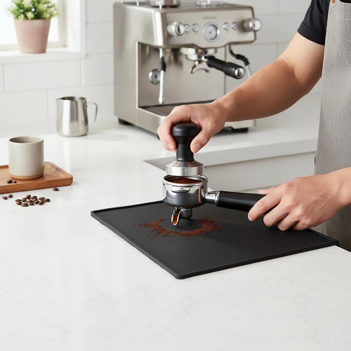 Espresso Tamping Mat, Silicone Coffee Tamper Mat, Black Portafiliter Mat for Baristas and Home