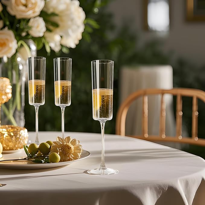 Ciaell 24 Pack Plastic Champagne Flutes - 6 Oz Flower Wavy Champagne Plastic Glasses - Heavy Duty