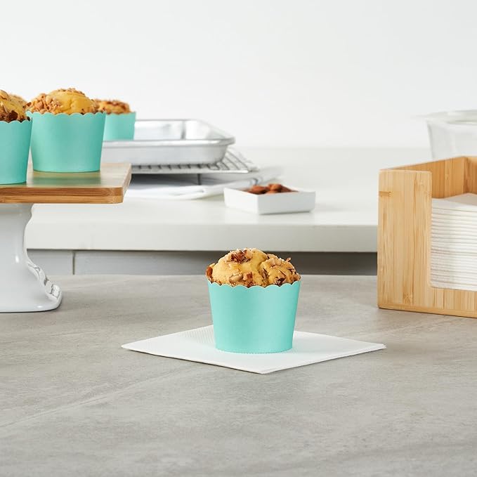 Panificio 3 Ounce Cupcake Wrappers, 200 Scalloped Baking Cups - Oven-Ready, Greaseproof, Turquoise