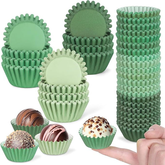 Whaline 600Pcs Mini Sage Green Cupcake Liners Gradient Green Wedding Baking Cups Cupcake Wrappers