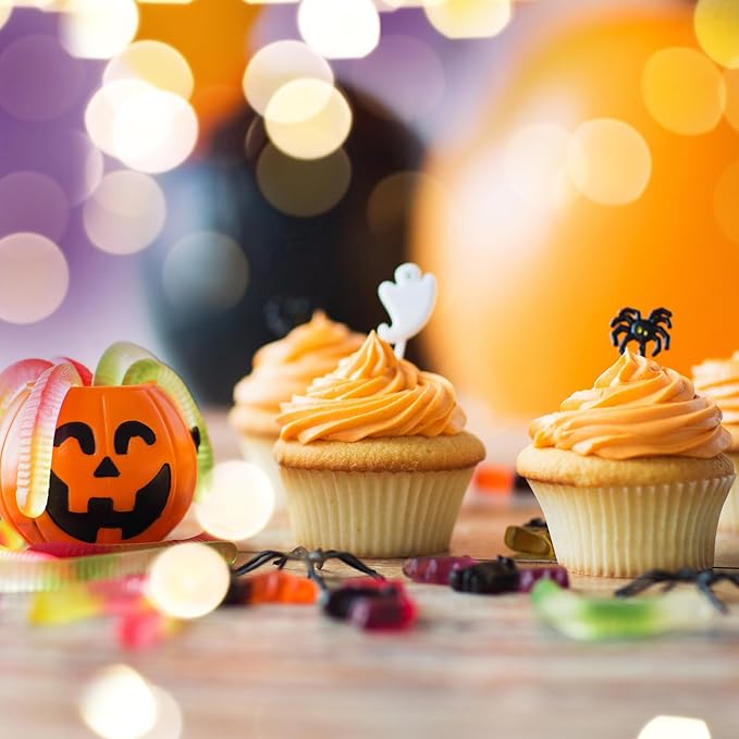 600 Pcs White Cupcake Liners Standard Size Baking Cups Food-Grade Greaseproof Paper Muffin Liners